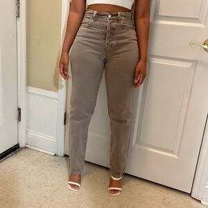 Pacing Grey Dad Jeans